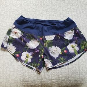 Oiselle Floral Women's Running Shorts Navy and White Size 12